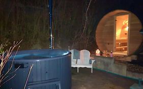Idylle Seepark - Haus mit Pool und Fasssauna